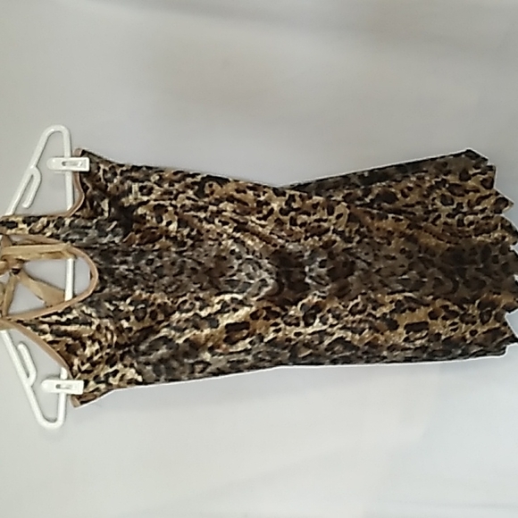 Women's small halter top caveman costume - Picture 1 of 2